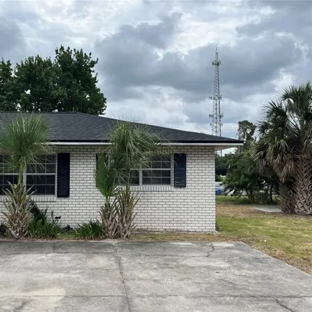 Rent this 2 bed house on 2458 Brent Avenue Southwest in Winter Haven, FL 33880