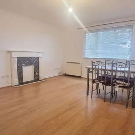Rent this 2 bed apartment on Magnet in Newport Road, Cardiff