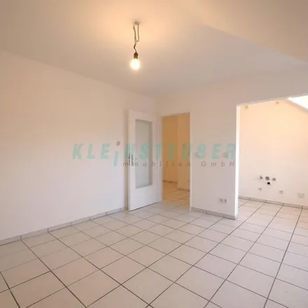 Rent this 3 bed apartment on Dörrwiesenschneise in 64289 Kranichstein, Germany