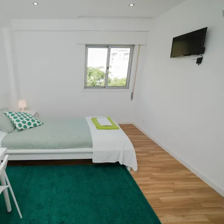 Rent this 5 bed room on Rua Professor Agostinho da Silva in 4250-024 Porto, Portugal