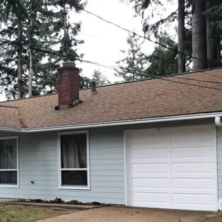 Rent this 3 bed house on 13733 Northeast 74th Street in Redmond, WA 98052