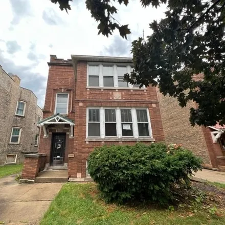 Buy this 4 bed duplex on 623 Elgin Avenue in Forest Park, IL 60130