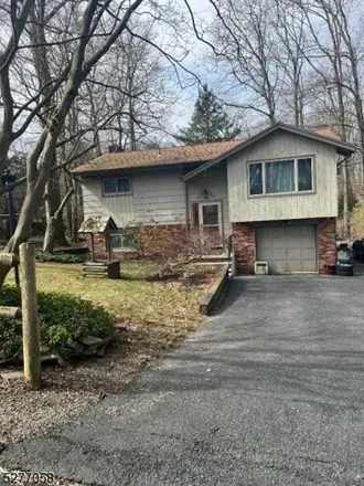 Buy this 3 bed house on 50 Temple Trail in Hopatcong Hills, Hopatcong