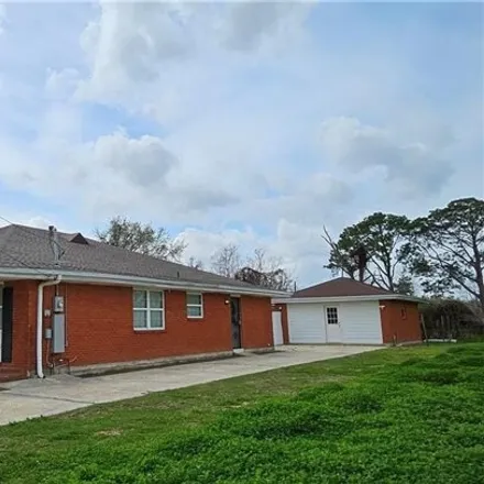 Image 2 - 6636 Foch Road, New Orleans, LA 70126, USA - House for rent