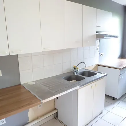 Rent this 2 bed apartment on Js Immobilier in Rue de Paris, 95350 Saint-Brice-sous-Forêt