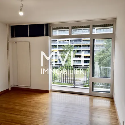 Image 5 - Nations, Place des Nations, 1202 Geneva, Switzerland - Apartment for rent