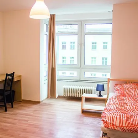 Image 1 - Quarters, Stromstraße, 10551 Berlin, Germany - Room for rent