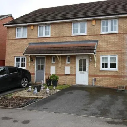 Buy this 3 bed duplex on 4 Armistead Way in Catcliffe, S60 5FP