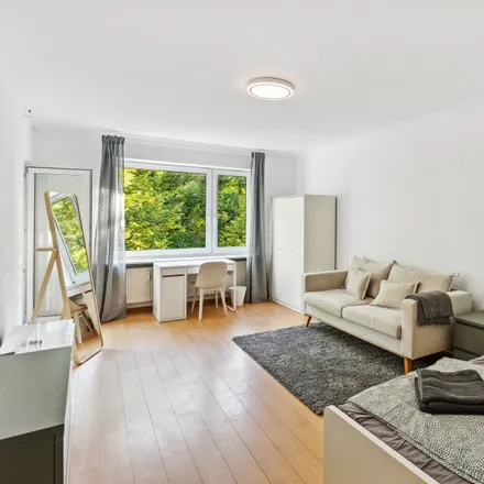 Rent this 1 bed apartment on Horner Weg 199 in 22111 Hamburg, Germany
