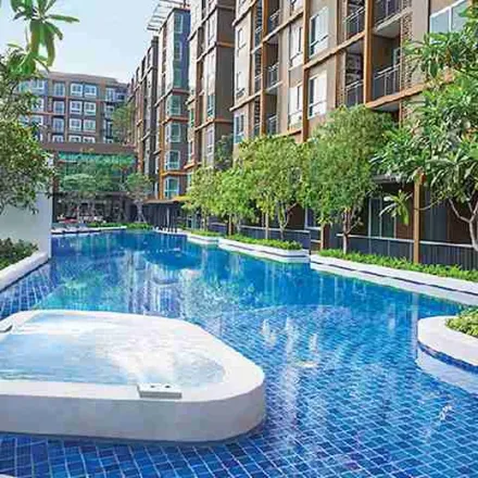 Rent this 1 bed apartment on Prasert-Manukitch Road in Chatuchak District, 10900