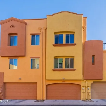 Buy this 3 bed townhouse on 2414 E Blue Diamond Dr in Tucson, Arizona