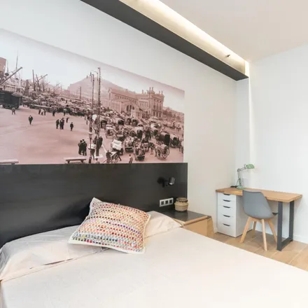 Image 1 - Carrer de Lorenzale, 21, 08026 Barcelona, Spain - Apartment for rent