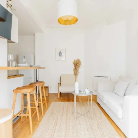 Image 4 - 36 bis Rue Jouffroy d'Abbans, 75017 Paris, France - Apartment for rent