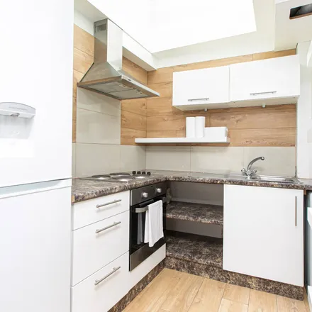 Image 5 - Laoma, 135 King's Cross Road, London, WC1X 9BJ, United Kingdom - Apartment for rent