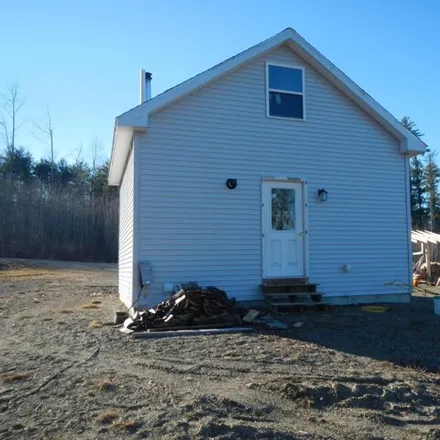 Image 8 - Caribou Road, Enfield, ME 04493, USA - House for sale