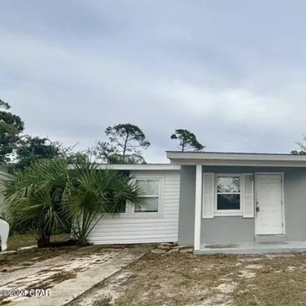 Rent this 3 bed house on 1902 Baltimore Avenue in Panama City, FL 32405