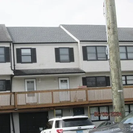 Buy this 3 bed townhouse on 11 Tuttle Street in Stamford, CT 06902