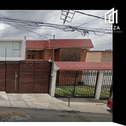 Buy this studio house on La Salle Campus Boulevares in Calle Colina de la Rumorosa, 53230 Naucalpan de Juárez