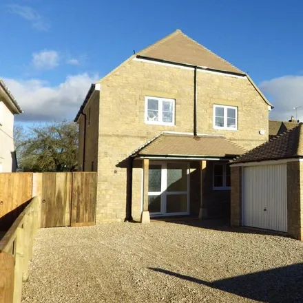 Rent this 4 bed house on 31 Kent End in Swindon, SN6 6PF