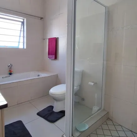 Image 3 - Athlone Drive, eThekwini Ward 27, Durban, 4000, South Africa - Apartment for rent