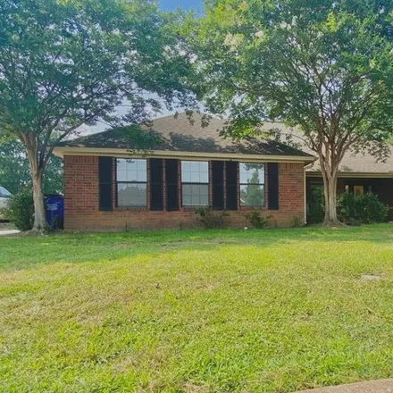 Image 2 - 403 Aspen Bend Street, Crockett, TX 75835, USA - House for sale