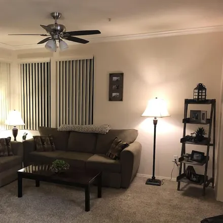 Rent this 1 bed condo on Scottsdale