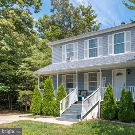 Image 2 - 10000 Ridge St, Lanham, Maryland, 20706 - House for sale