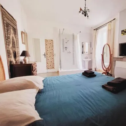 Rent this 2 bed apartment on Saint-Ambroix - Mairie in Place de l'Esplanade, 30500 Saint-Ambroix