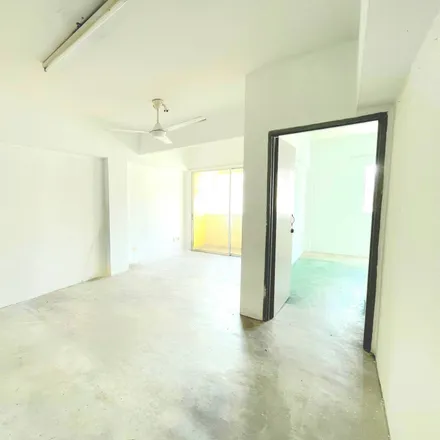 Rent this 3 bed apartment on Jalan KLLN 5 in Taman Koperasi LLN, 43000 Kajang Municipal Council