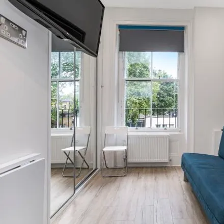 Image 3 - 12 Queensborough Terrace, London, W2 3SG, United Kingdom - Apartment for rent
