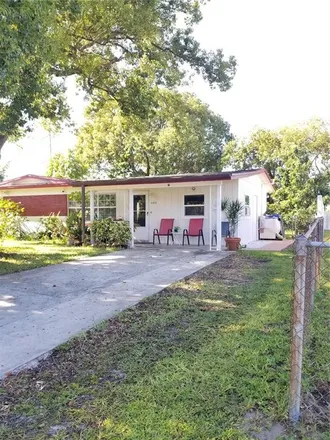 Buy this 2 bed house on 6224 Hillwood Drive in Oak Ridge, FL 32809