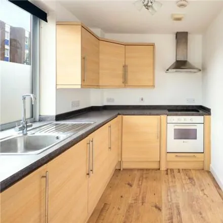 Image 8 - Portunus Apartments, 6 Gernon Road, London, E3 5FG, United Kingdom - Apartment for sale