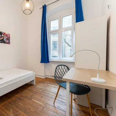 Rent this 5 bed room on Tortillería Mexa in Boxhagener Straße 50, 10245 Berlin