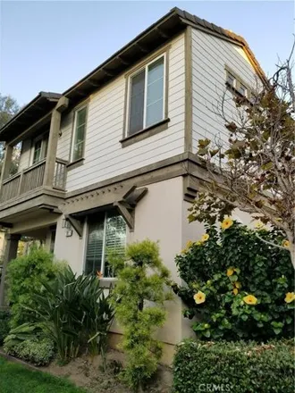 Rent this 3 bed condo on 83 Figtree in Irvine, CA 92603