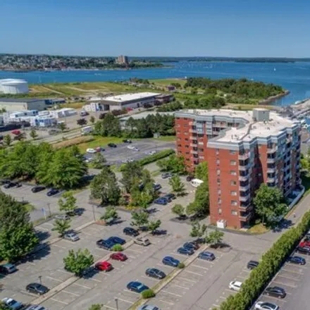 Buy this 1 bed condo on 148 Breakwater Drive in South Portland, ME 04106