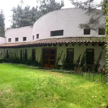 Rent this 4 bed house on Cerrada Loreto Ángeles in Cuajimalpa de Morelos, 05410 Santa Fe