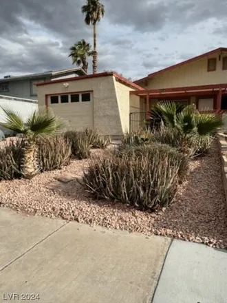 Buy this 3 bed house on 554 Dunbar Drive in Henderson, NV 89014