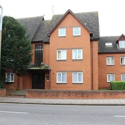 Rent this 2 bed apartment on Regent Court in Shakespeare Road, Bedford