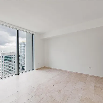 Image 4 - Saks Fifth Avenue, Southwest 7th Street, Miami, FL 33131, USA - Apartment for rent