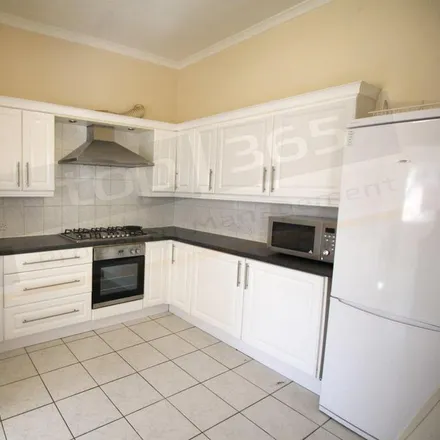 Rent this 7 bed duplex on 9 Willoughby Avenue in Nottingham, NG7 2EP