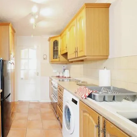 Image 3 - 3 Horns Drove, Rownhams, SO16 8AW, United Kingdom - Townhouse for sale