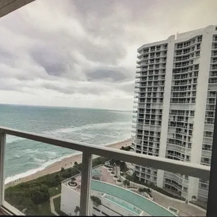 Image 9 - Sunny Isles Beach, FL - Apartment for rent