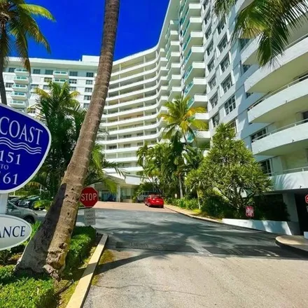 Image 7 - Seacoast 5151 Condominium, 5151 Collins Avenue, Miami Beach, FL 33140, USA - Condo for sale