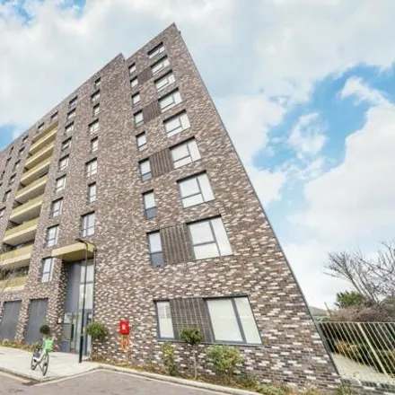 Buy this 1 bed apartment on South Acton Junction in Stanley Road, London