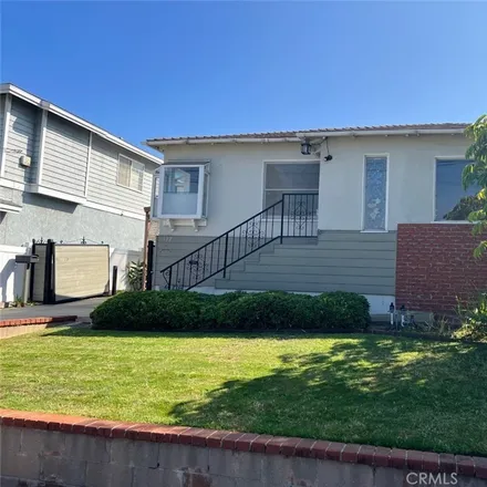 Rent this 3 bed house on 932 9th Street in Manhattan Beach, CA 90266