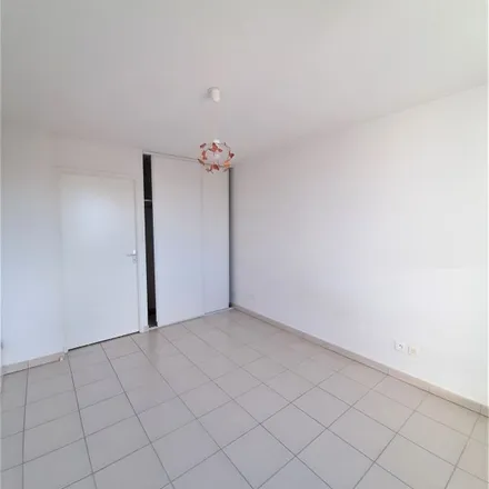 Rent this 2 bed apartment on Bourgogne Vendée in Rue de Bourgogne, 03200 Vichy