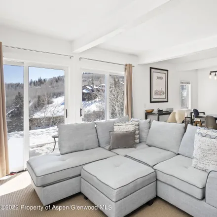 Image 3 - 55 Upper Woodbridge Road, Snowmass Village, Pitkin County, CO 81615, USA - Condo for rent