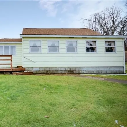 Buy this 3 bed house on 6979 County Road 23 in Northfield, Sidney