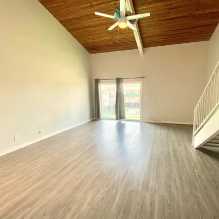 Rent this 1 bed loft on White Oak Avenue in Los Angeles, CA 91316