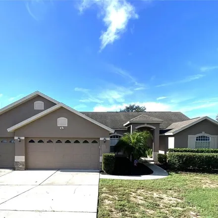 Buy this 4 bed house on 13045 Long Pine Trail in Lake County, FL 34711
